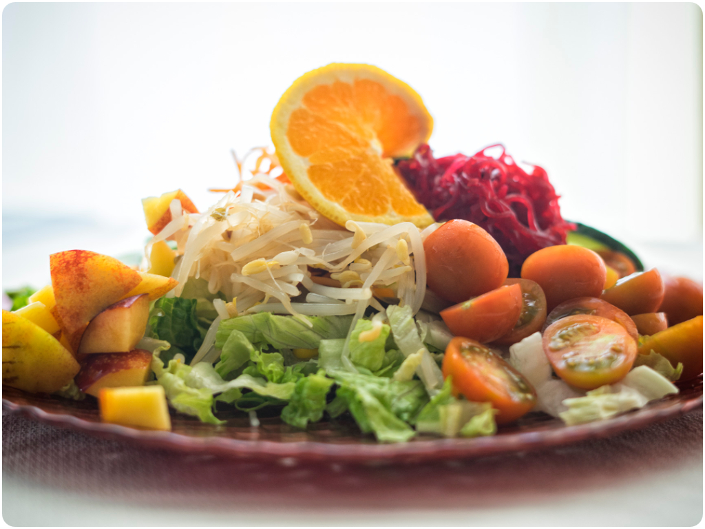 Plato de Ensalada para Restaurante La Ballena Azul en Motril (Granada)